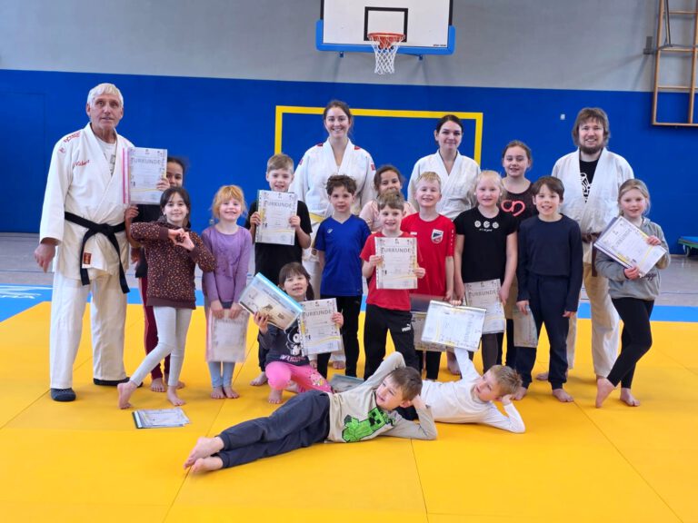 Erfolgreicher Abschluss der Judo-AG